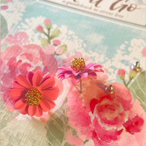 Pink Flower Earrings - Picture 3 of 4
